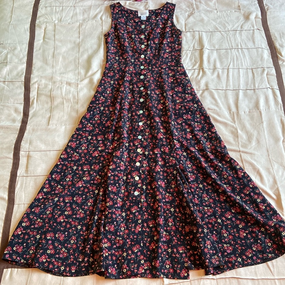 Vintage-style Button Summer Dress